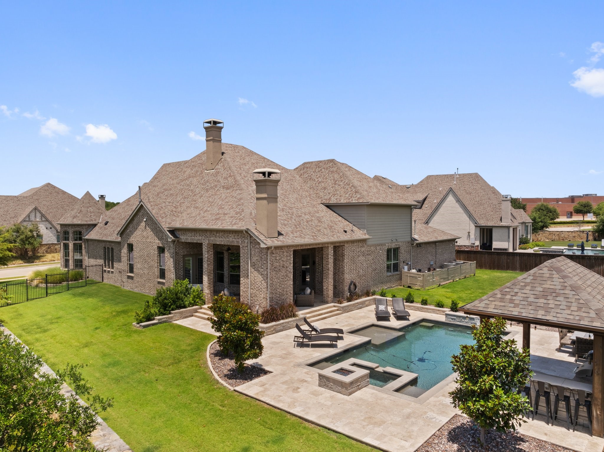 900 Evergreen Drive