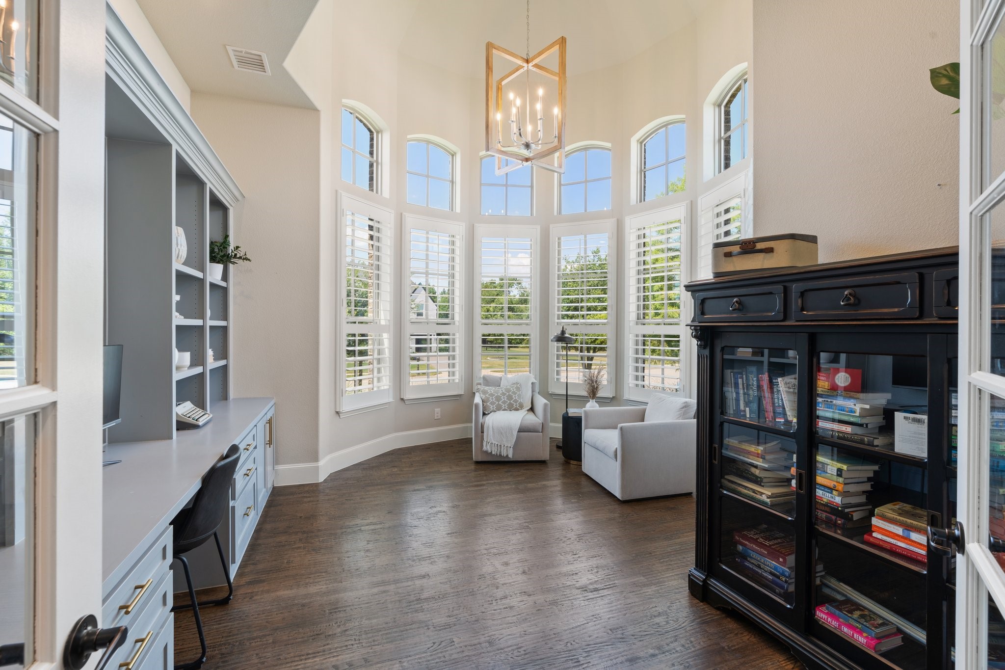 900 Evergreen Drive