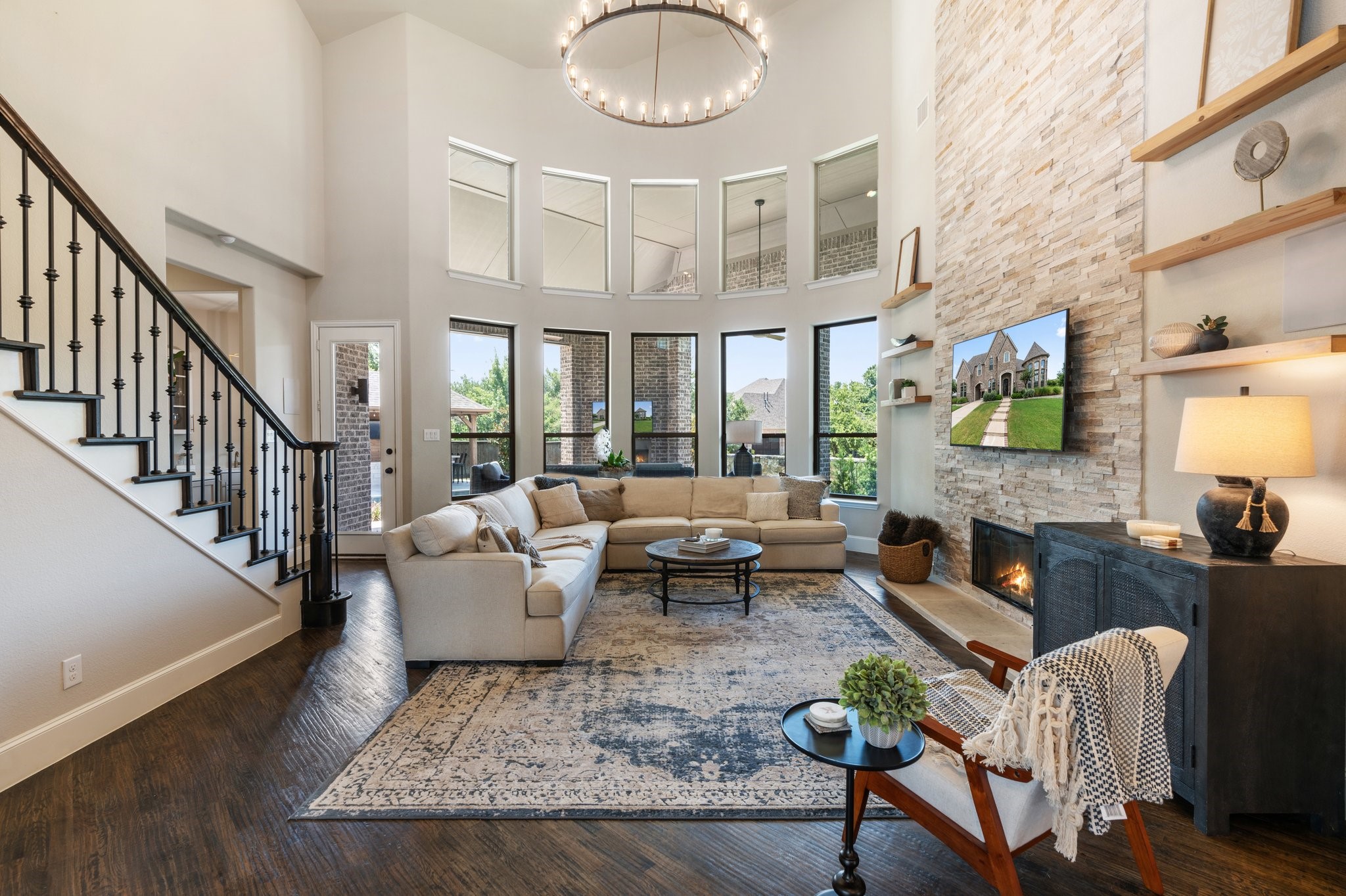 900 Evergreen Drive