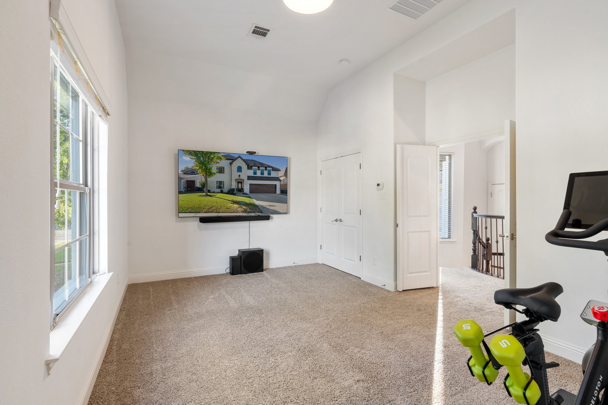 4211 Camden Ave