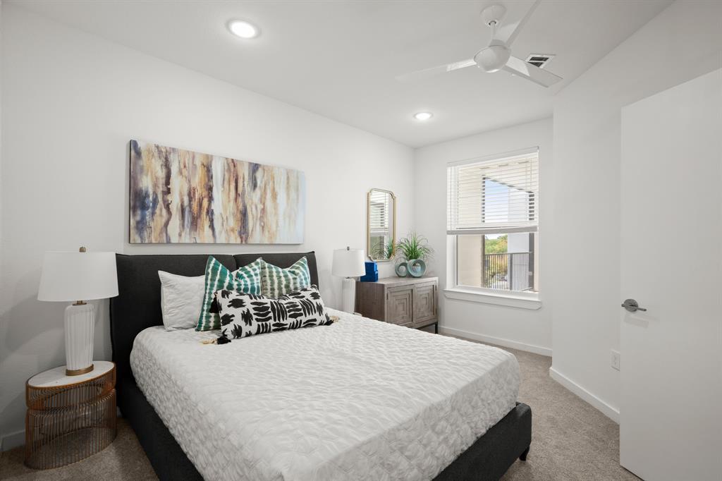 6324 N Lamar BLVD # 419