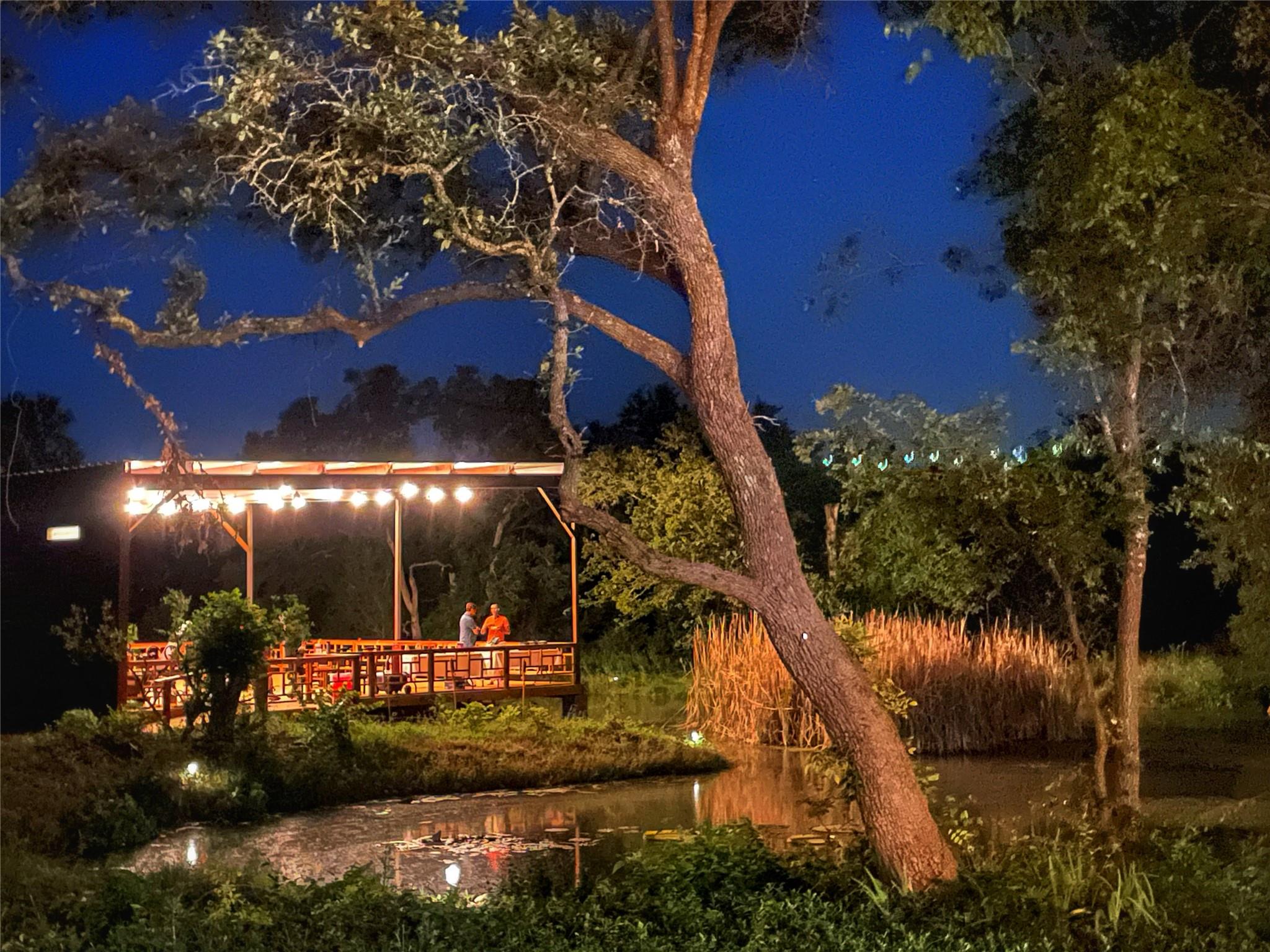 100 Mockingbird Hill LN