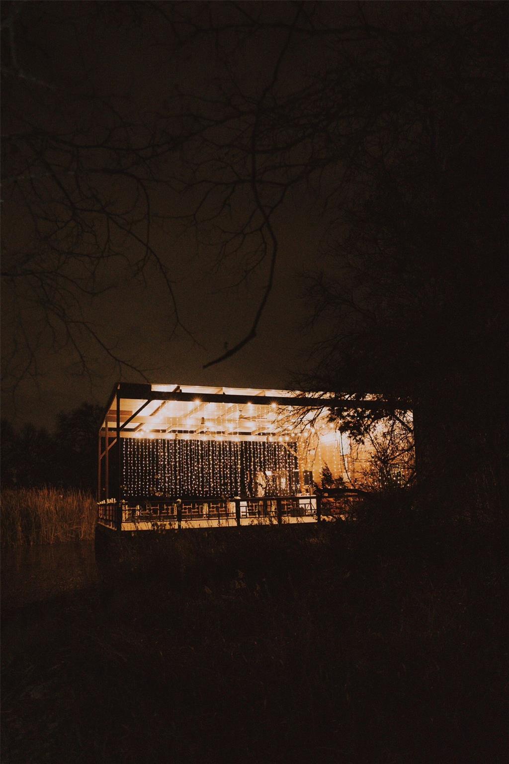 100 Mockingbird Hill LN