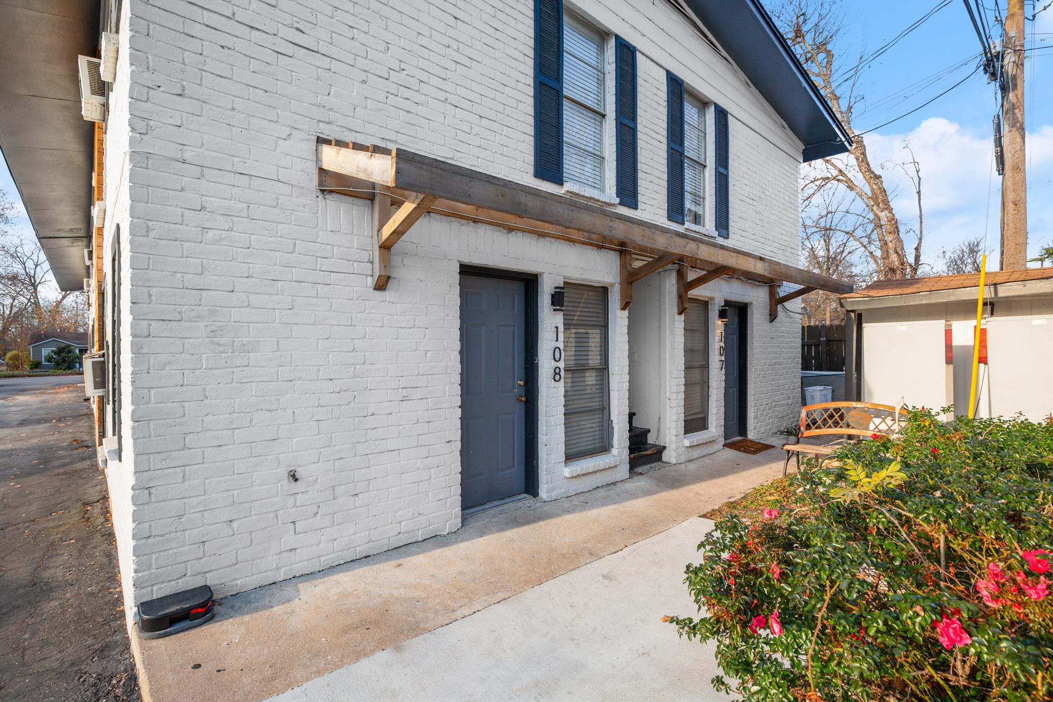 5300 Guadalupe ST # 108