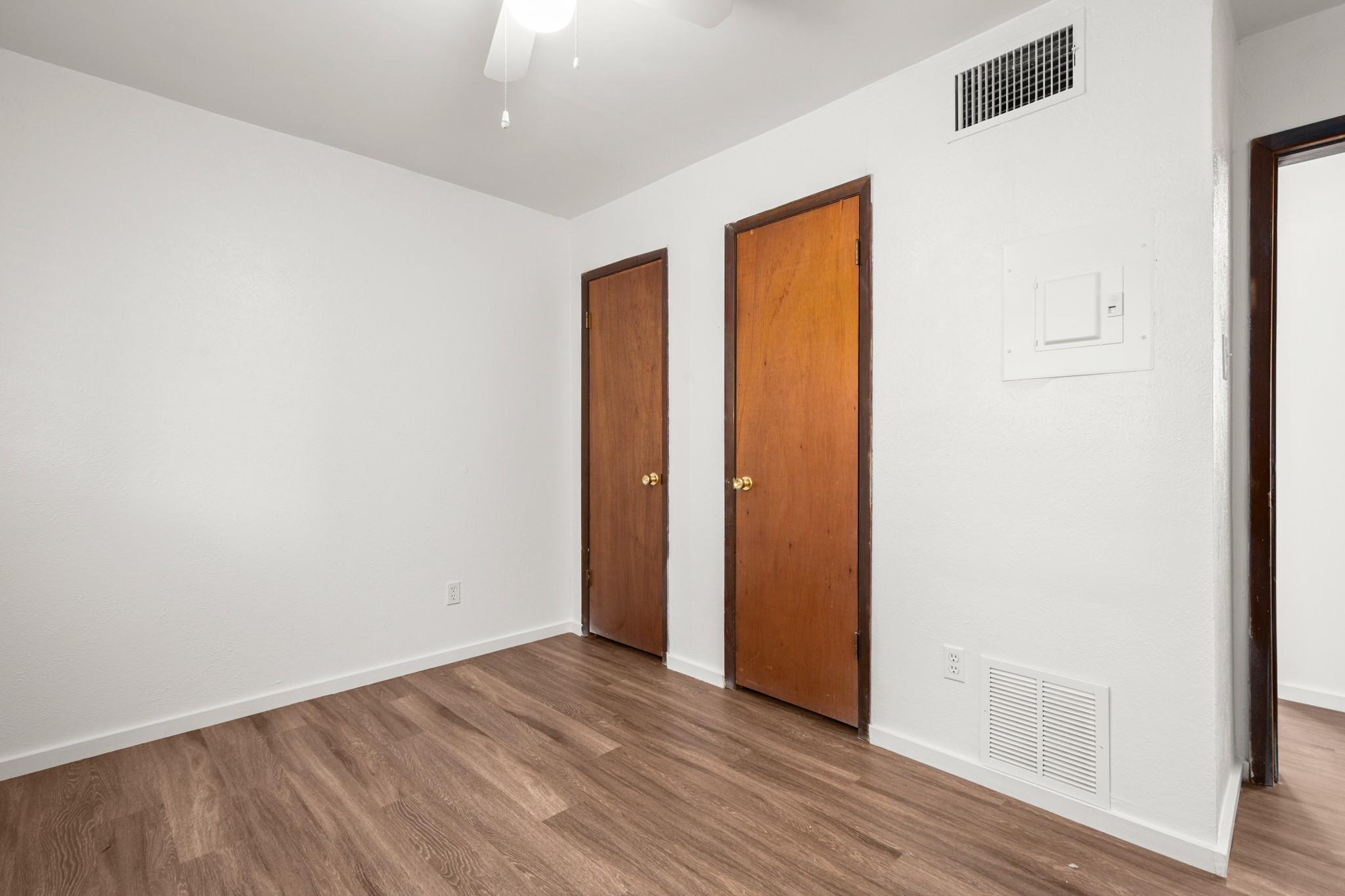 4205 Speedway Ave # 108