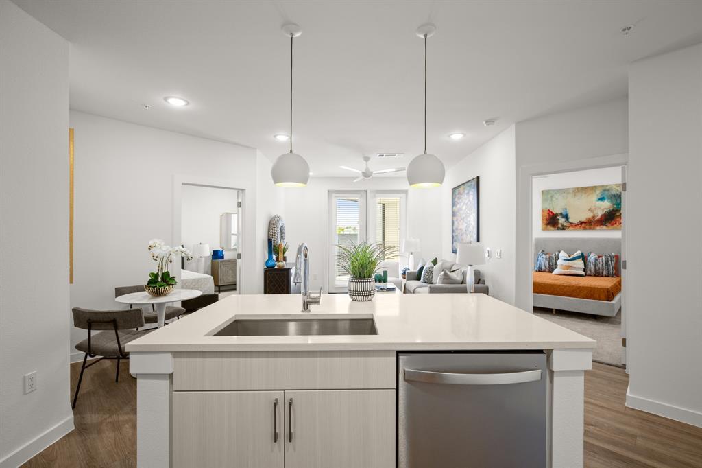 6324 N Lamar BLVD # 419