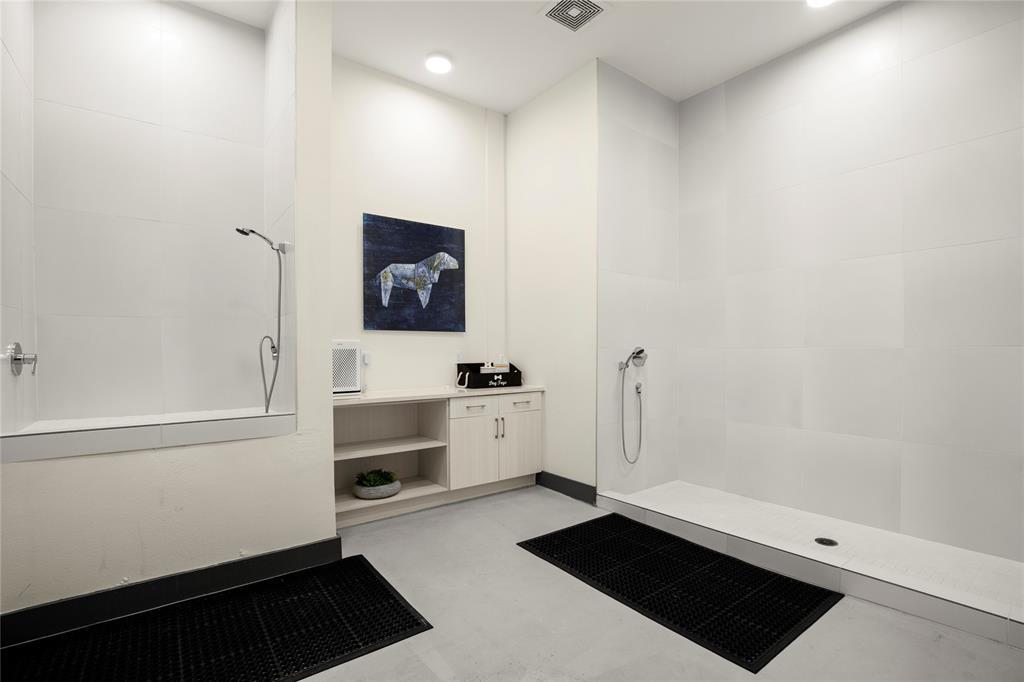 6324 N Lamar BLVD # 419