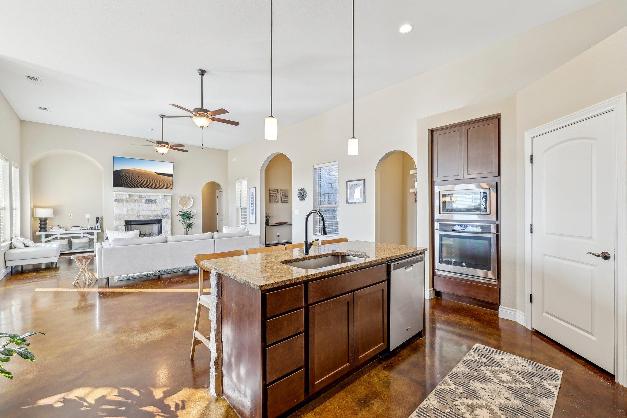 101 Rain Lily CT