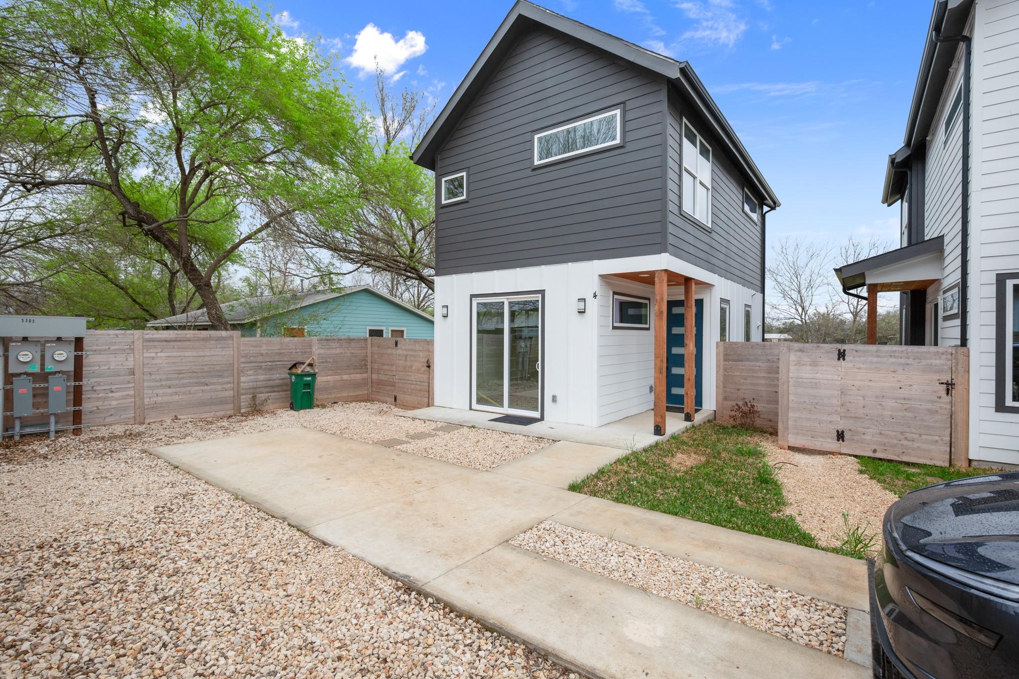 5305 Ledesma RD # 4