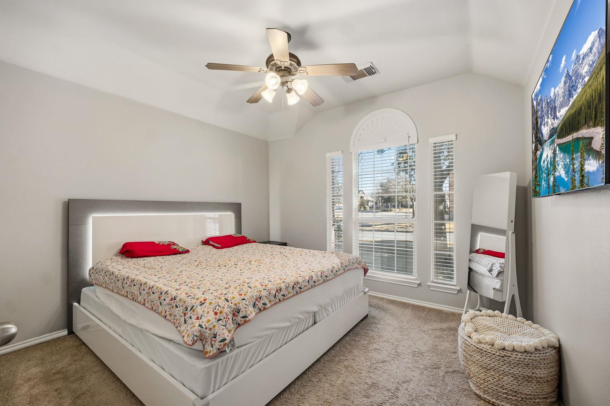 2112 Bandera PATH