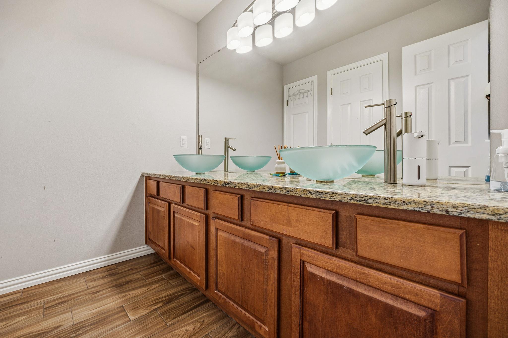 2112 Bandera PATH