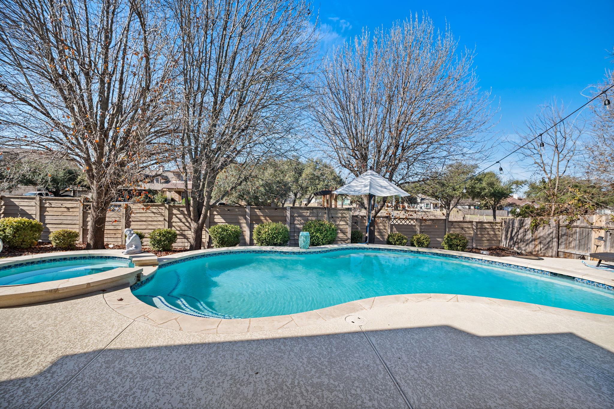 2112 Bandera PATH