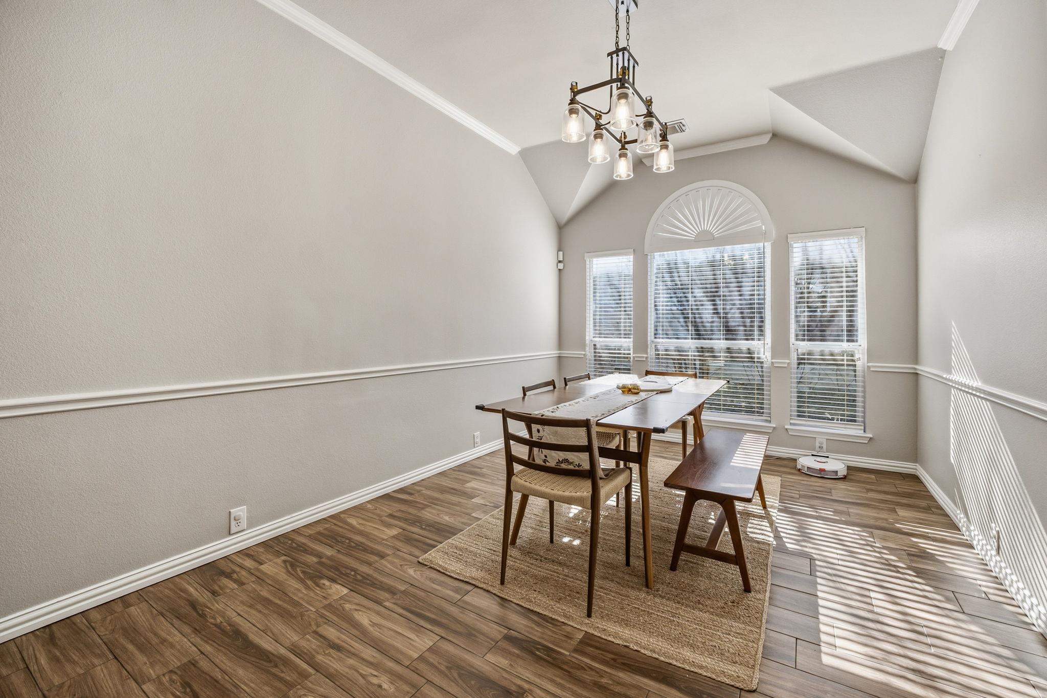 2112 Bandera PATH