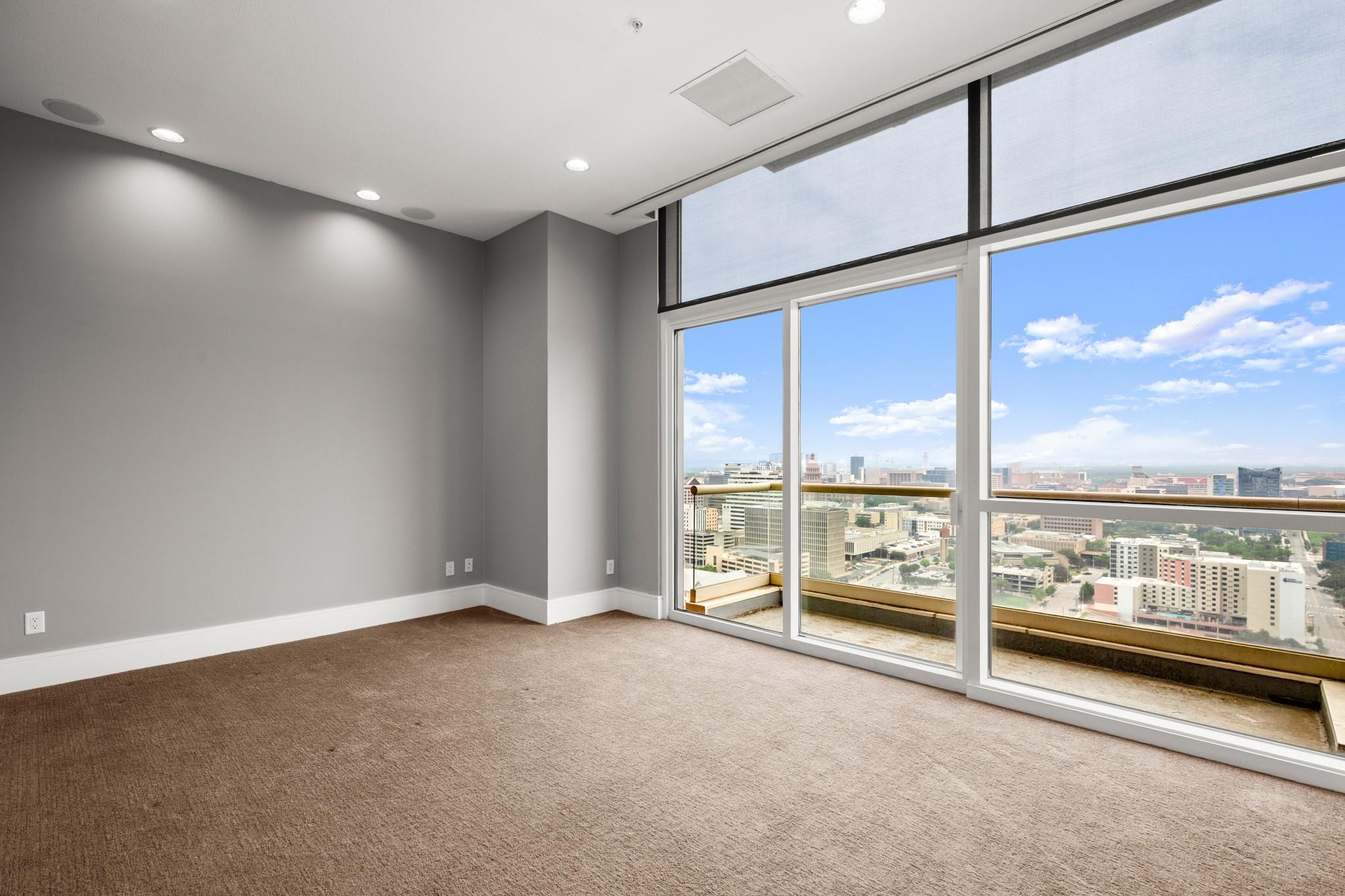 555 E 5th ST # 2901