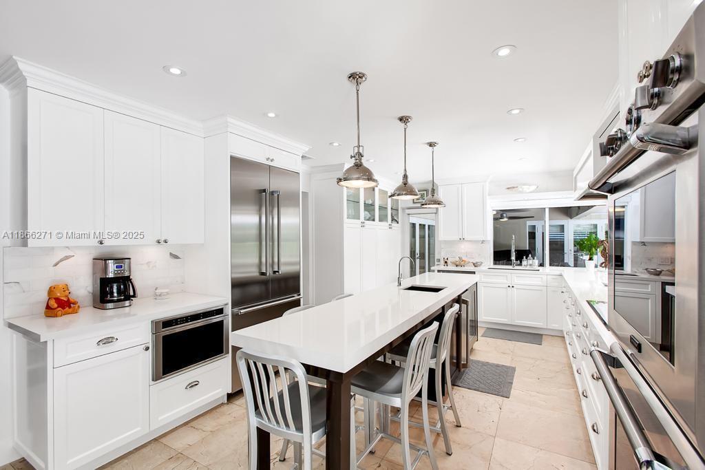 13040 SW 70th Ave # 0, Pinecrest Unit: 0