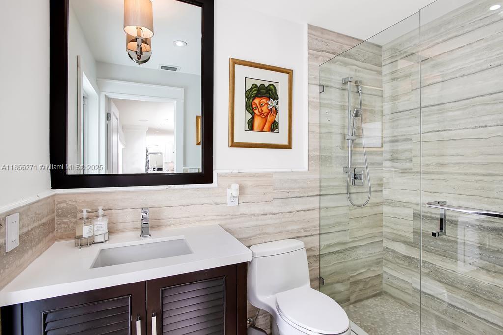 13040 SW 70th Ave # 0, Pinecrest Unit: 0