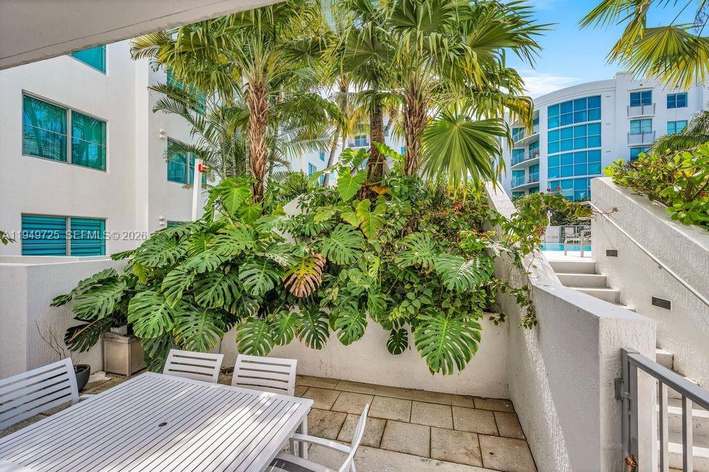 110 Washington Ave # 2310