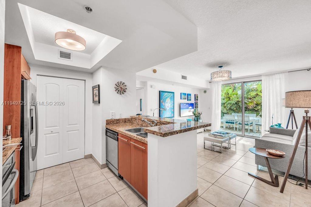 110 Washington Ave # 2310
