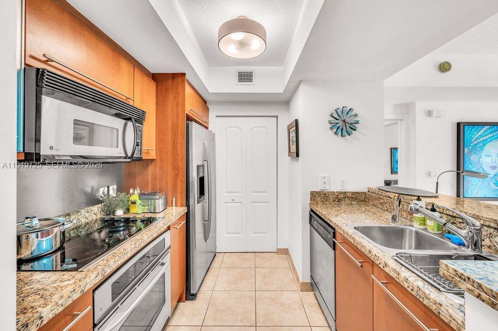 110 Washington Ave # 2310
