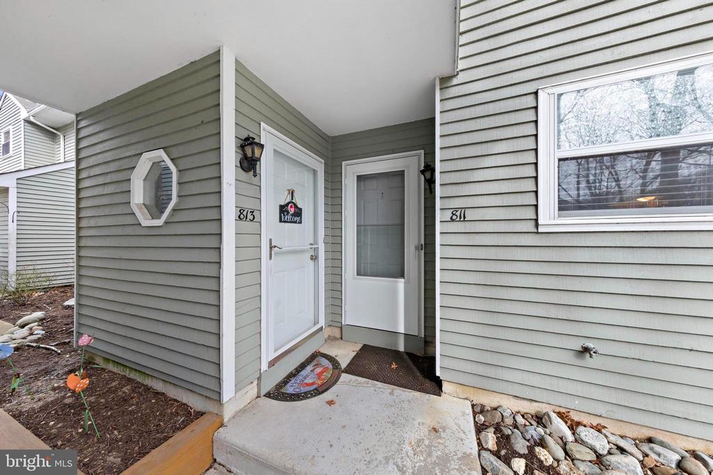 811 FISHERS CREEK ROAD