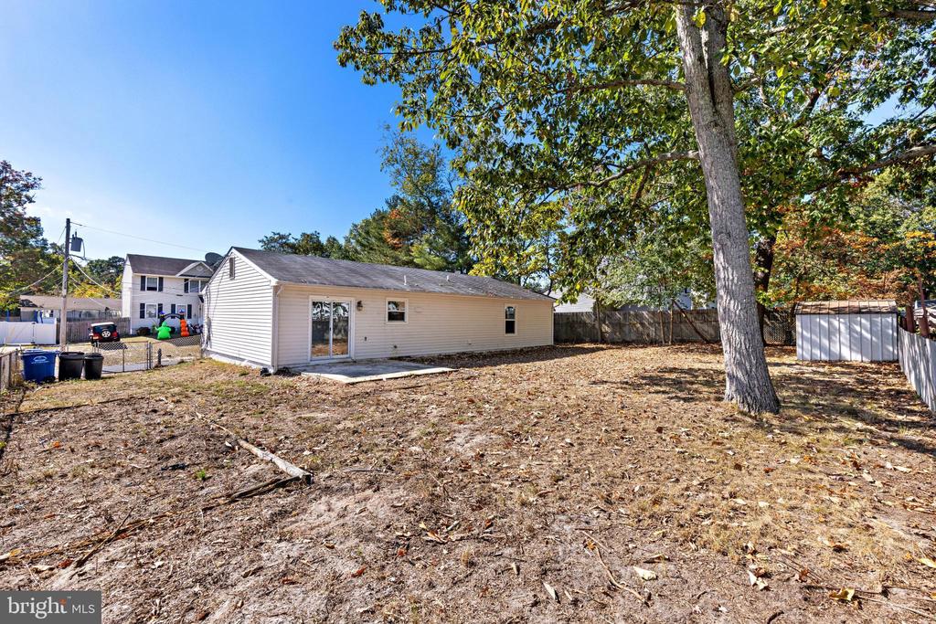 135 HANOVER BOULEVARD