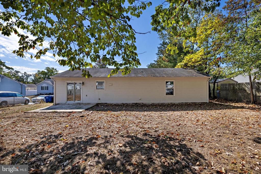 135 HANOVER BOULEVARD