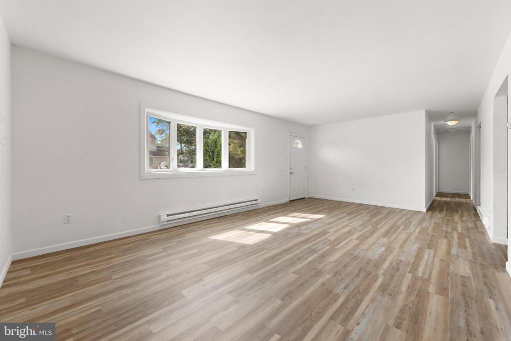 135 HANOVER BOULEVARD
