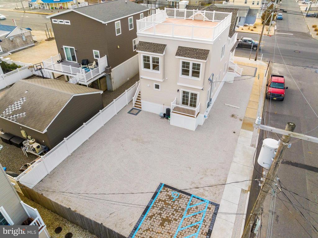 1511 LONG BEACH BOULEVARD