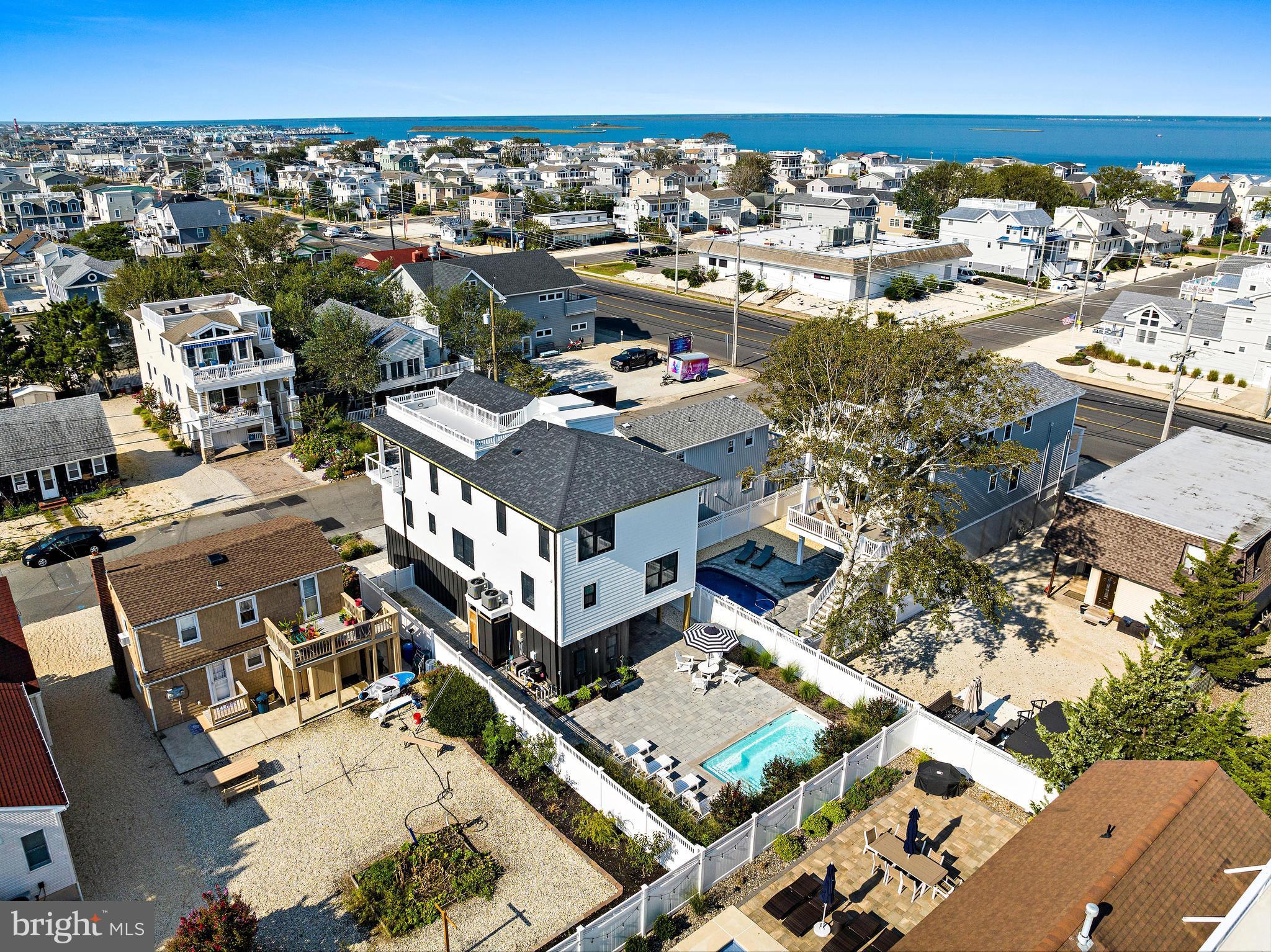 3 E 20TH STREET