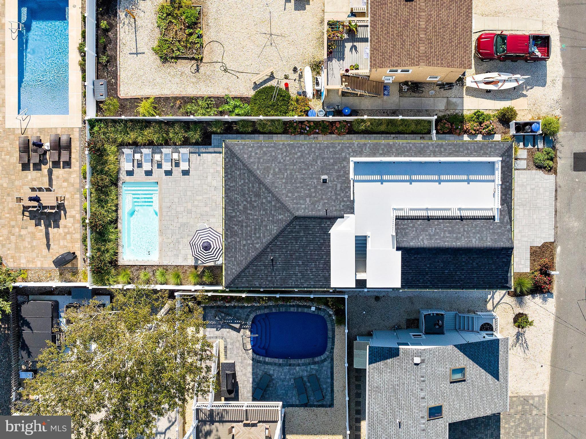 3 E 20TH STREET