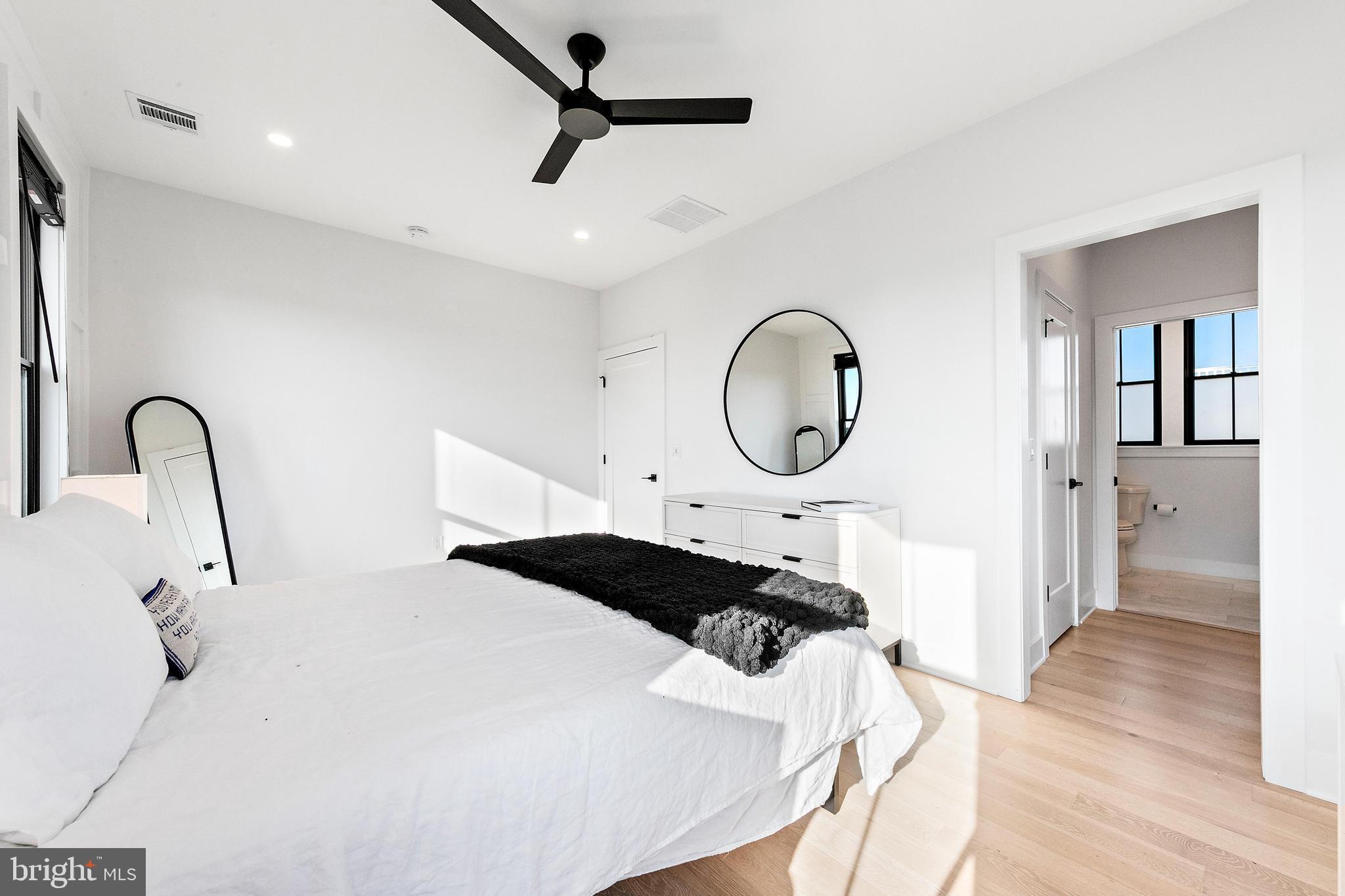 3 E 20TH STREET