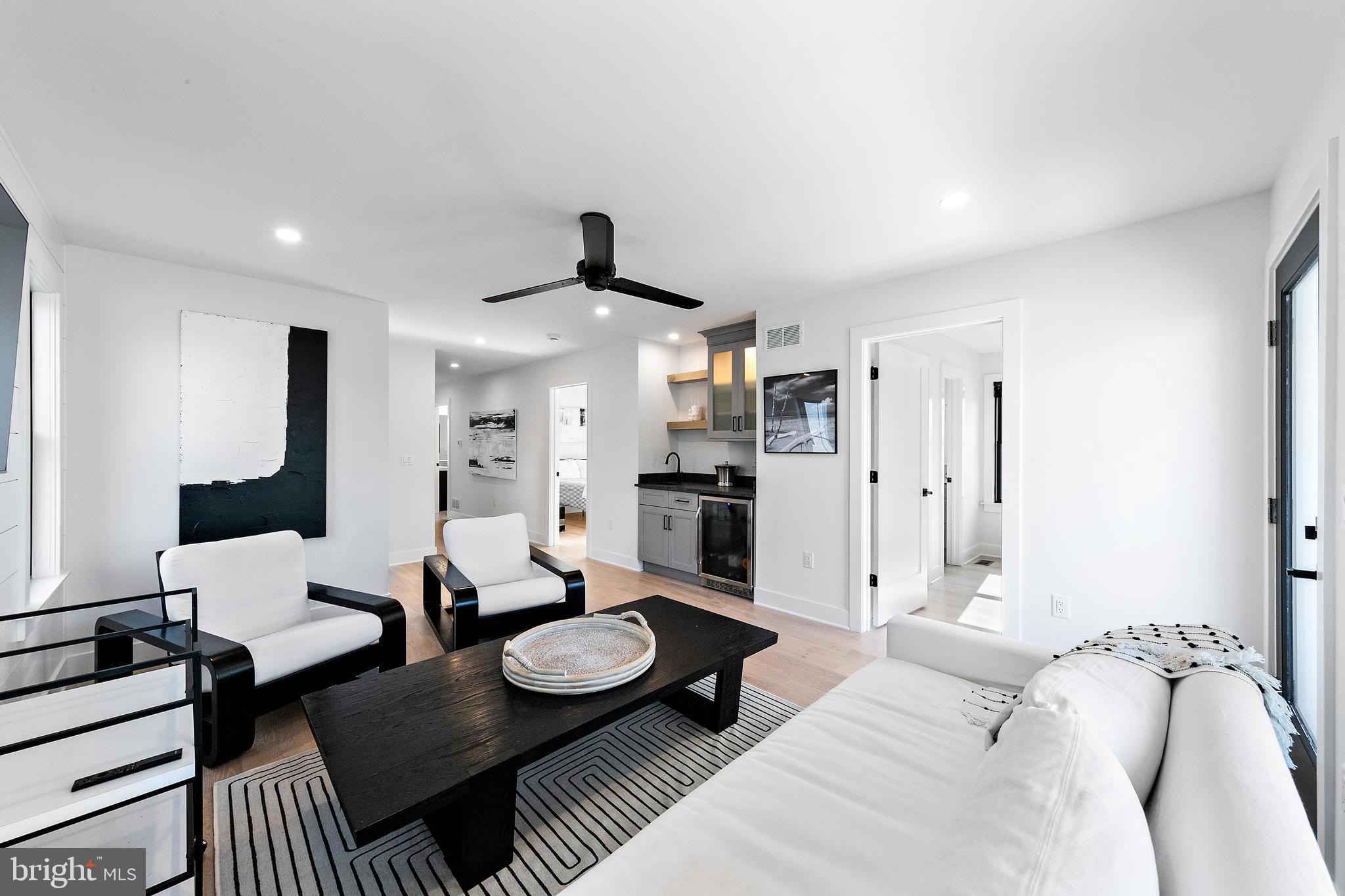 3 E 20TH STREET