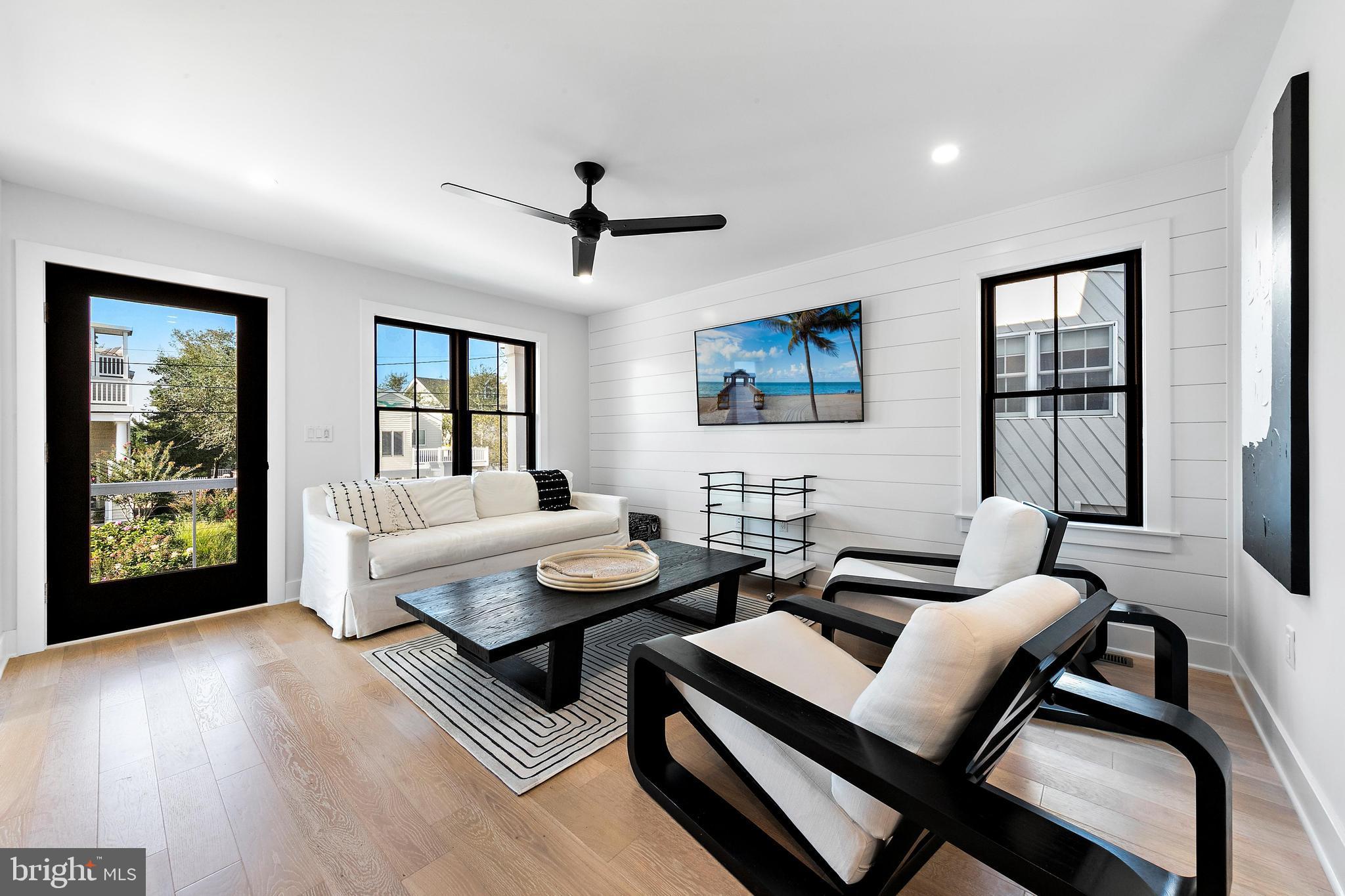 3 E 20TH STREET