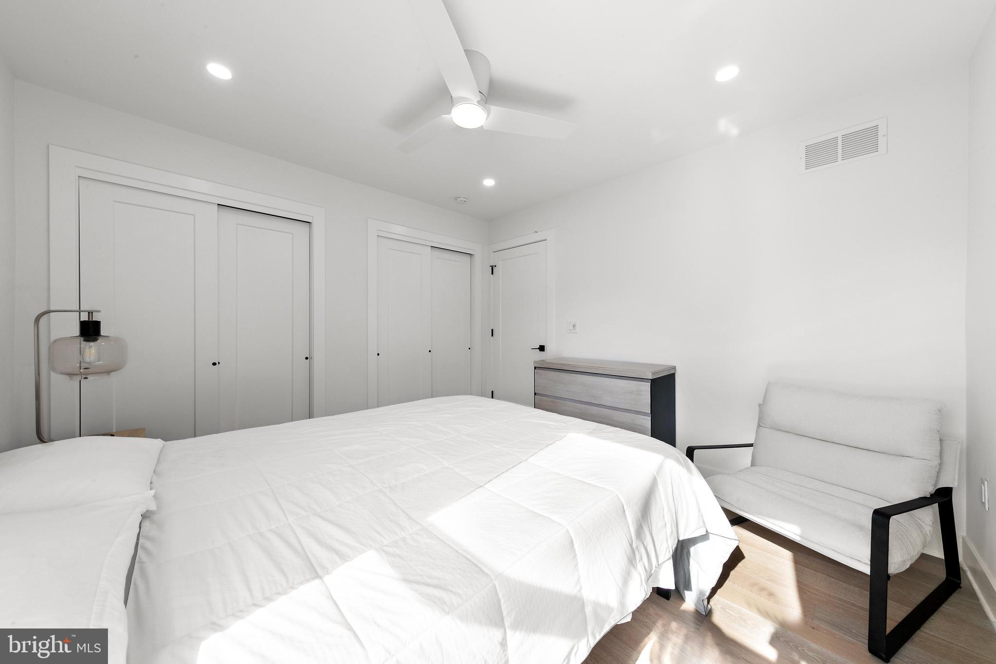 3 E 20TH STREET
