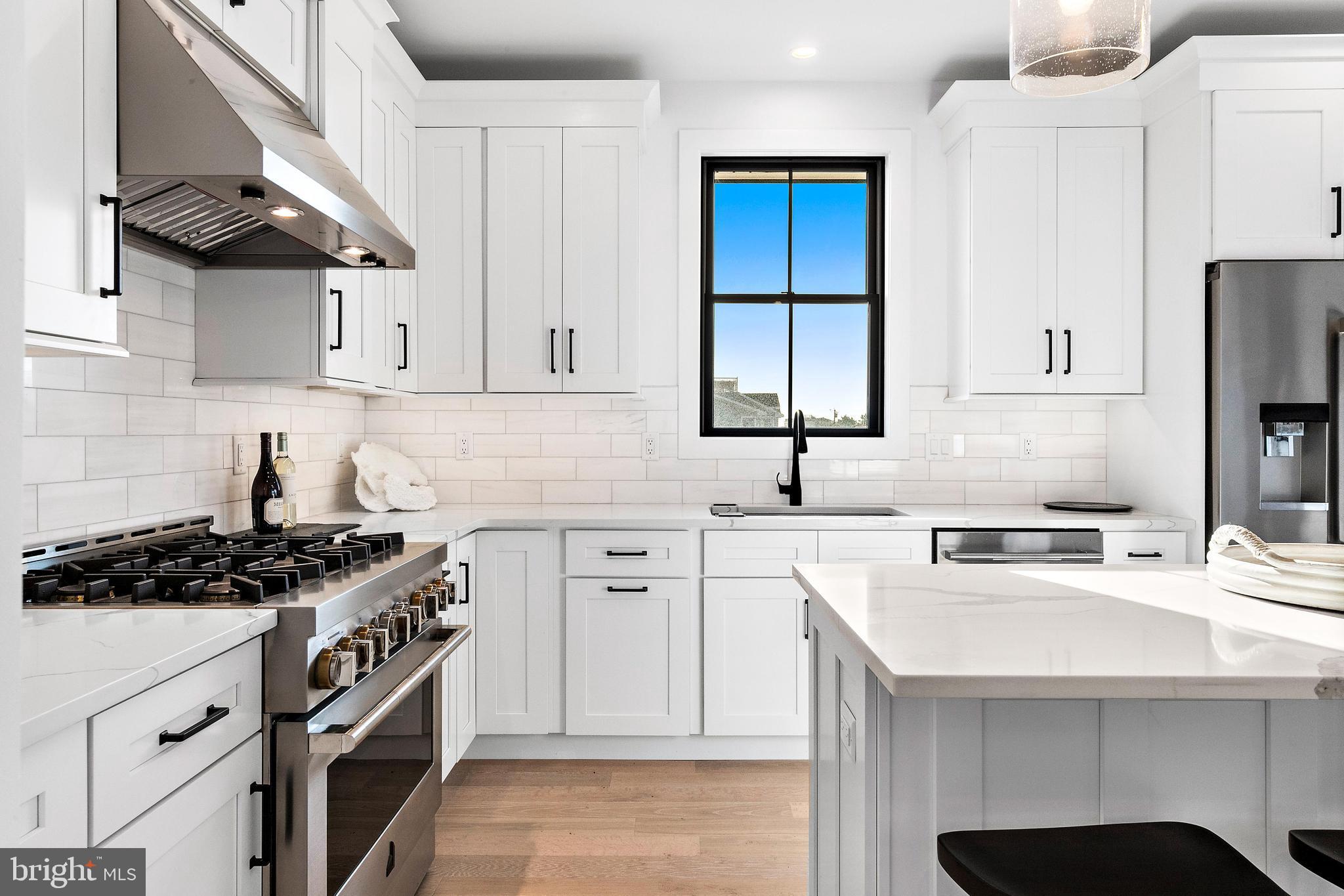 3 E 20TH STREET