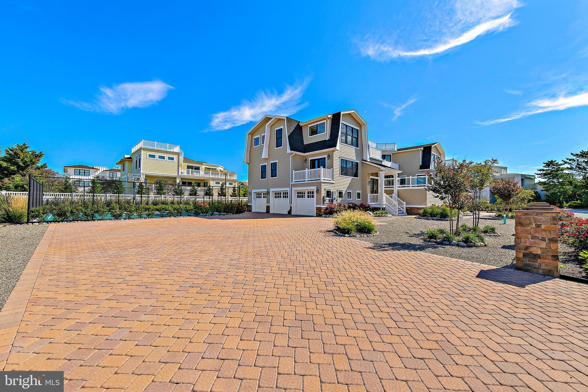 131-C LONG BEACH BOULEVARD