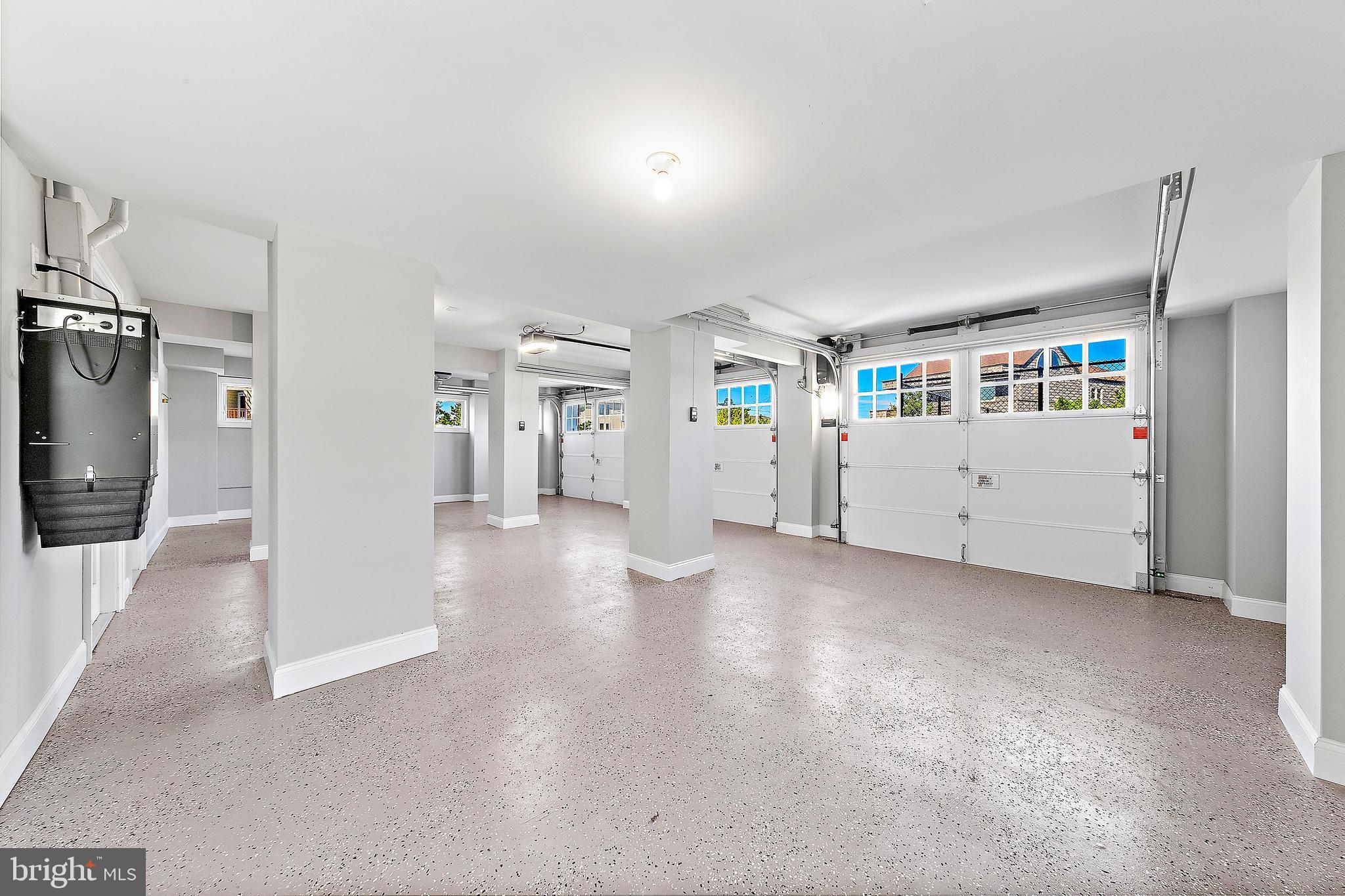 131-C LONG BEACH BOULEVARD