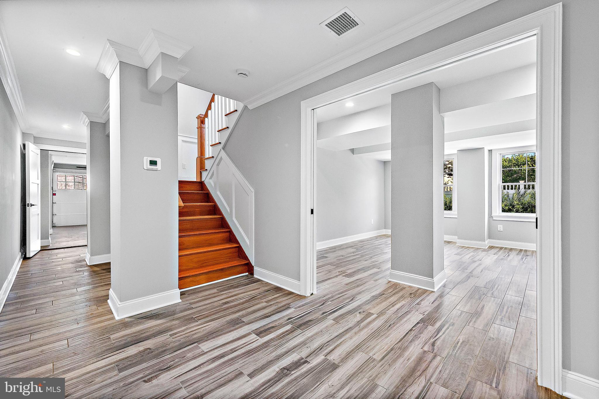 131-C LONG BEACH BOULEVARD
