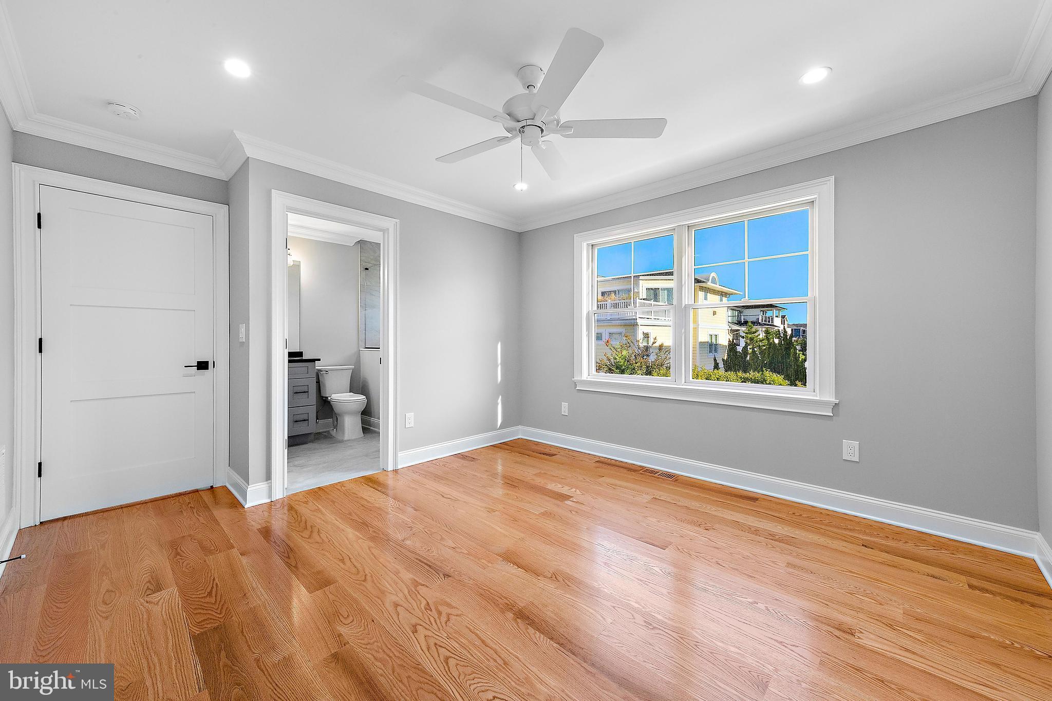 131-C LONG BEACH BOULEVARD