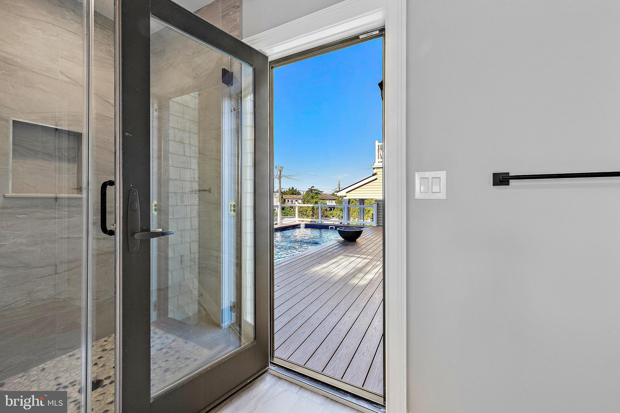 131-C LONG BEACH BOULEVARD