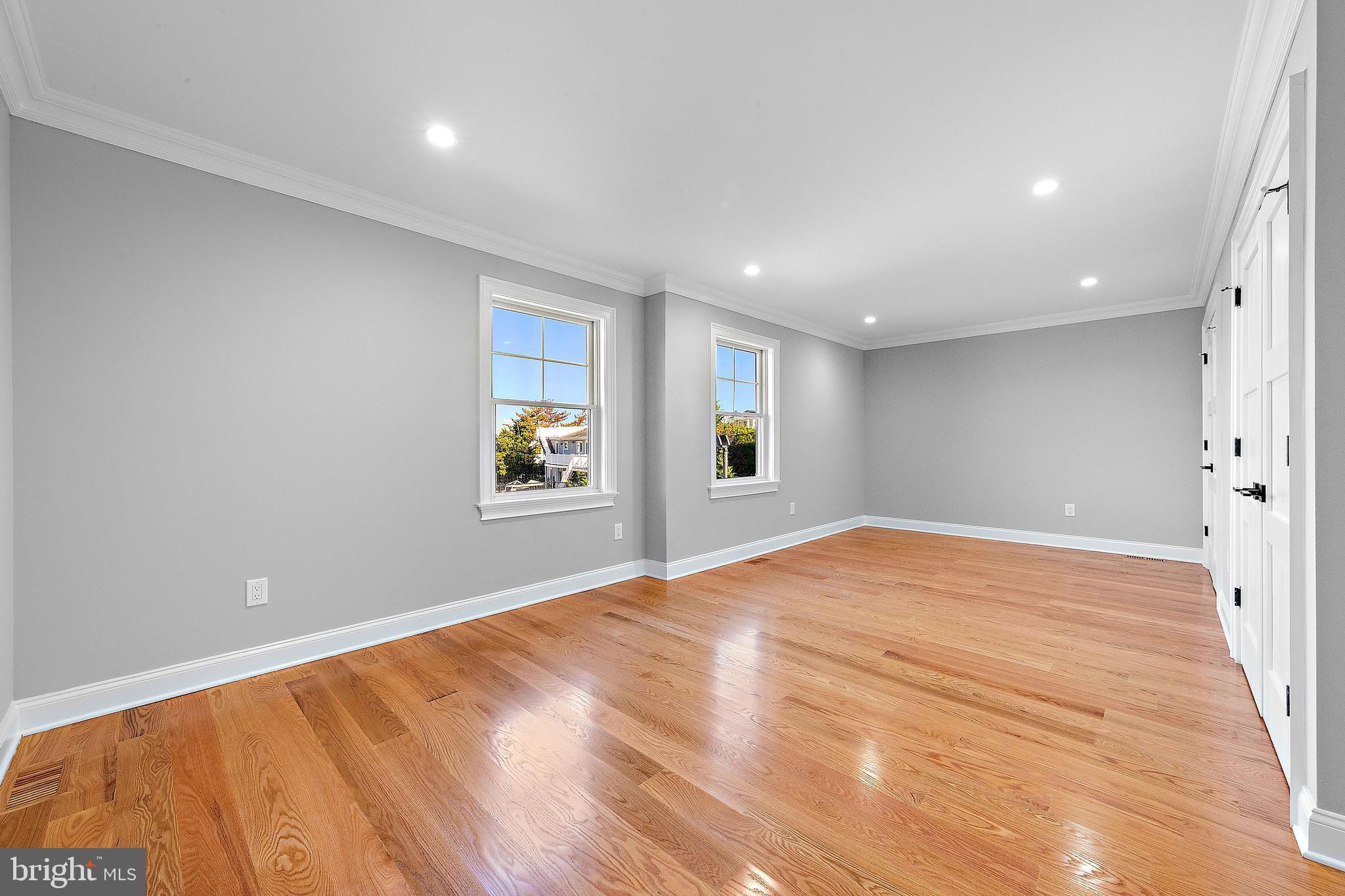 131-C LONG BEACH BOULEVARD