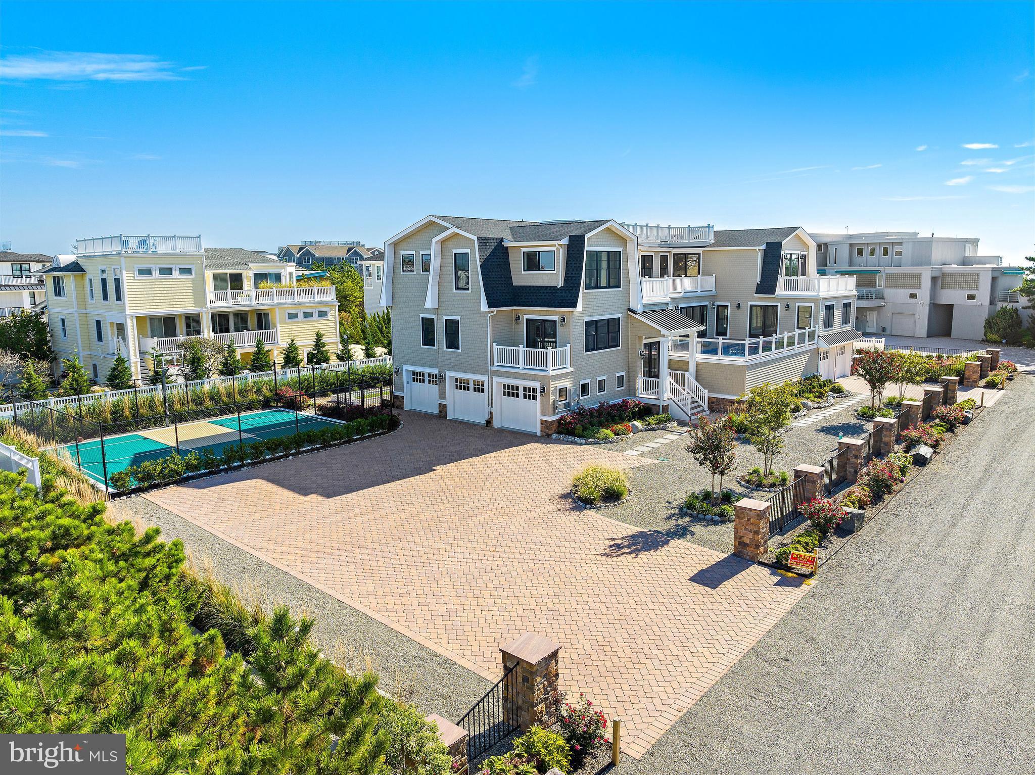 131-C LONG BEACH BOULEVARD