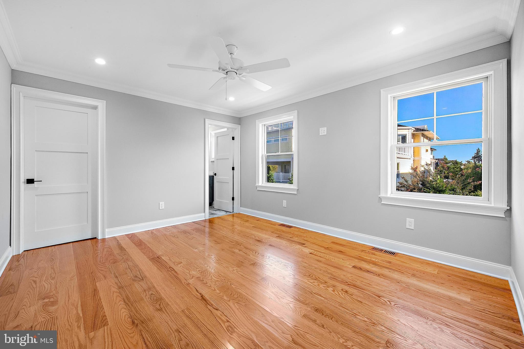 131-C LONG BEACH BOULEVARD