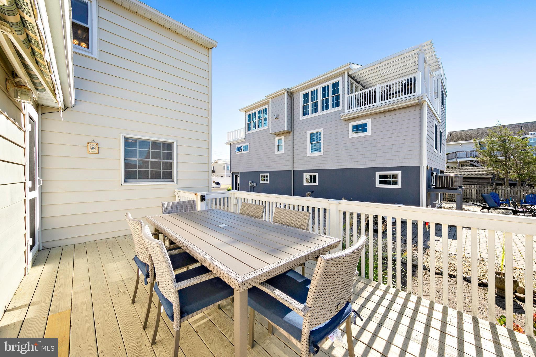 316 N 8TH STREET