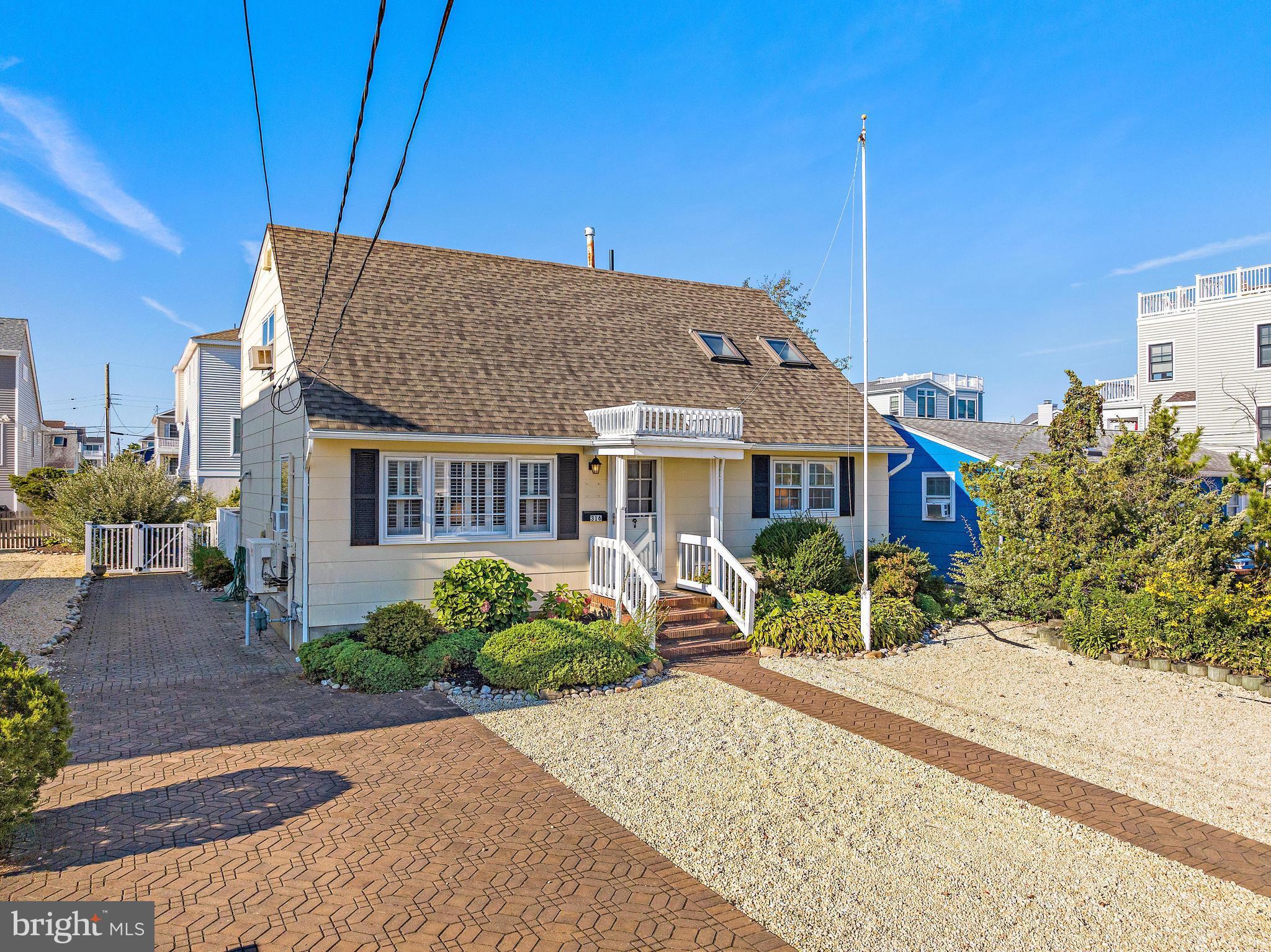 316 N 8TH STREET