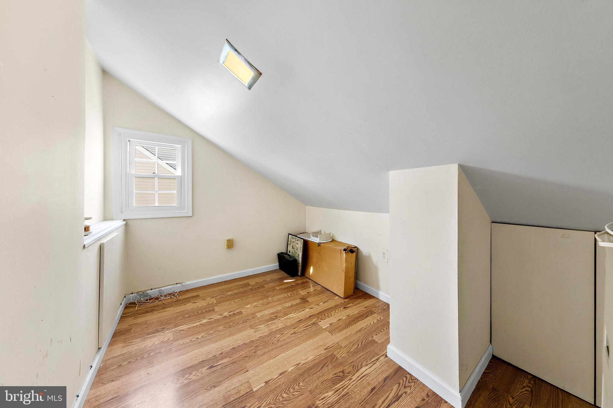 73 STORM JIB COURT