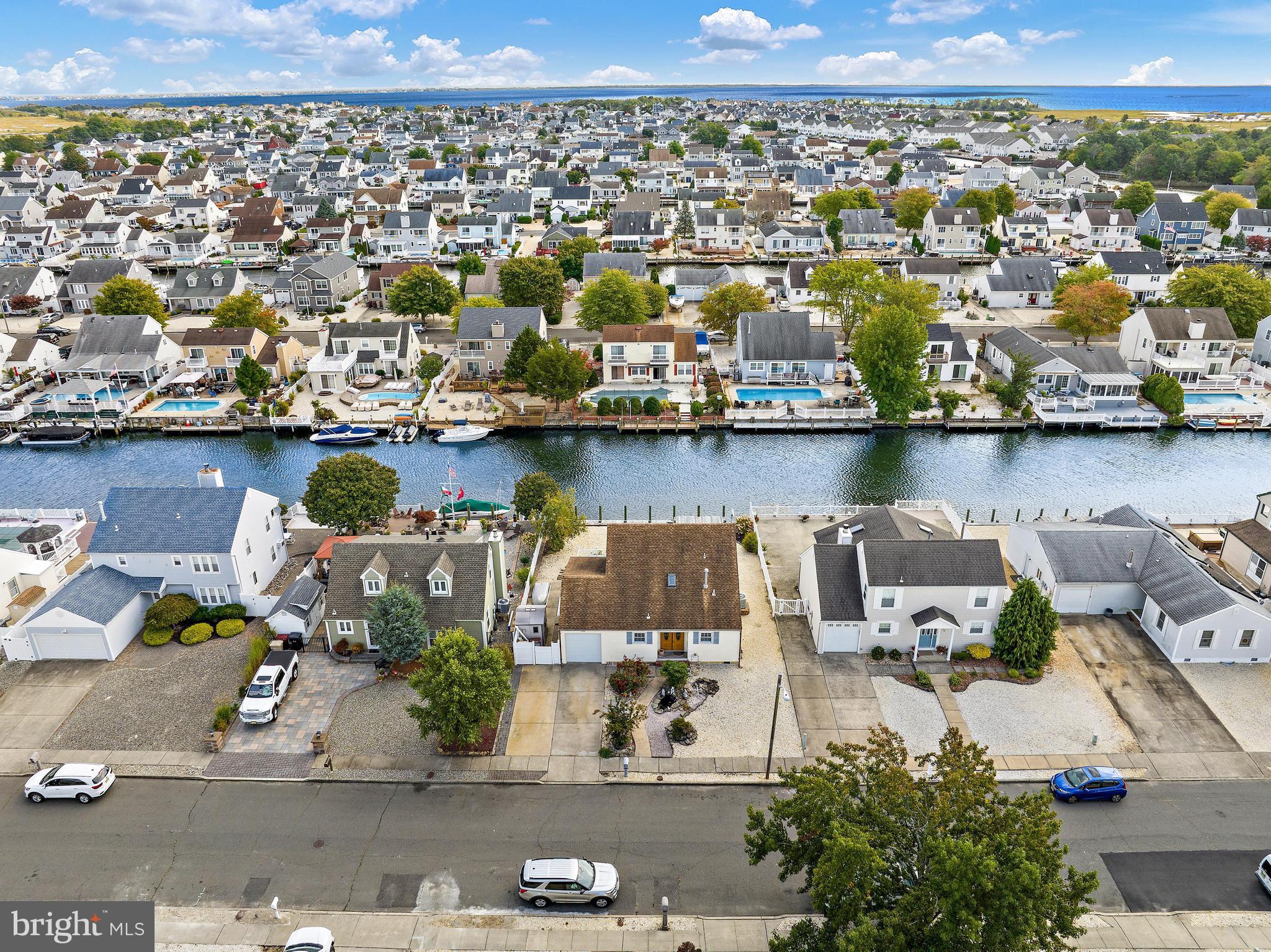 73 STORM JIB COURT