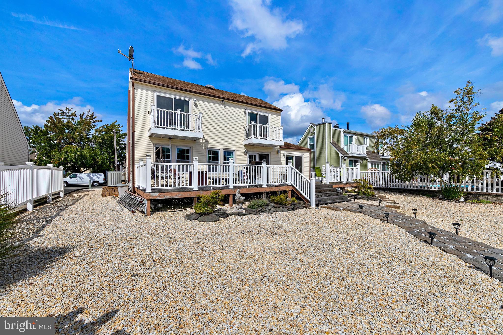 73 STORM JIB COURT