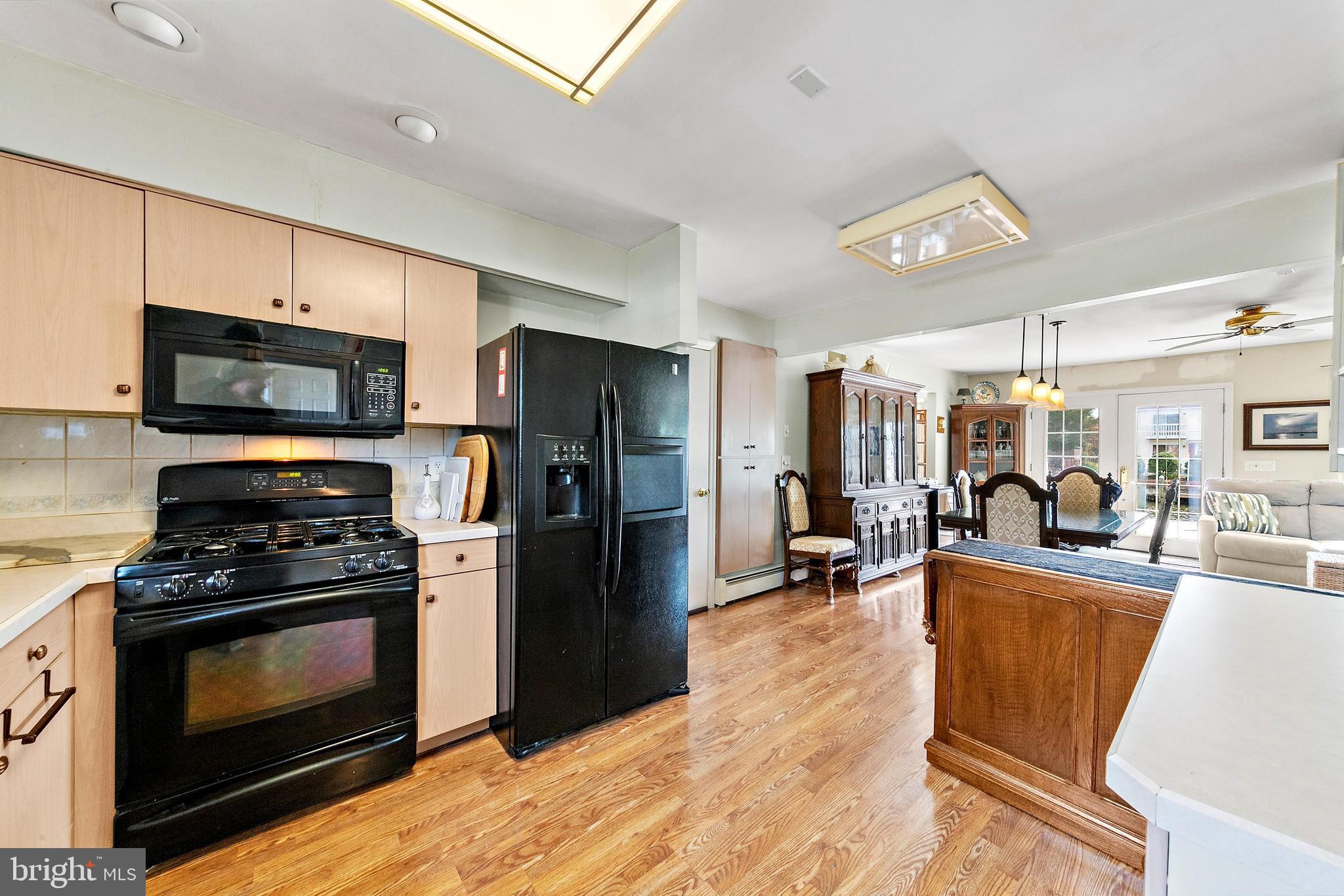 73 STORM JIB COURT