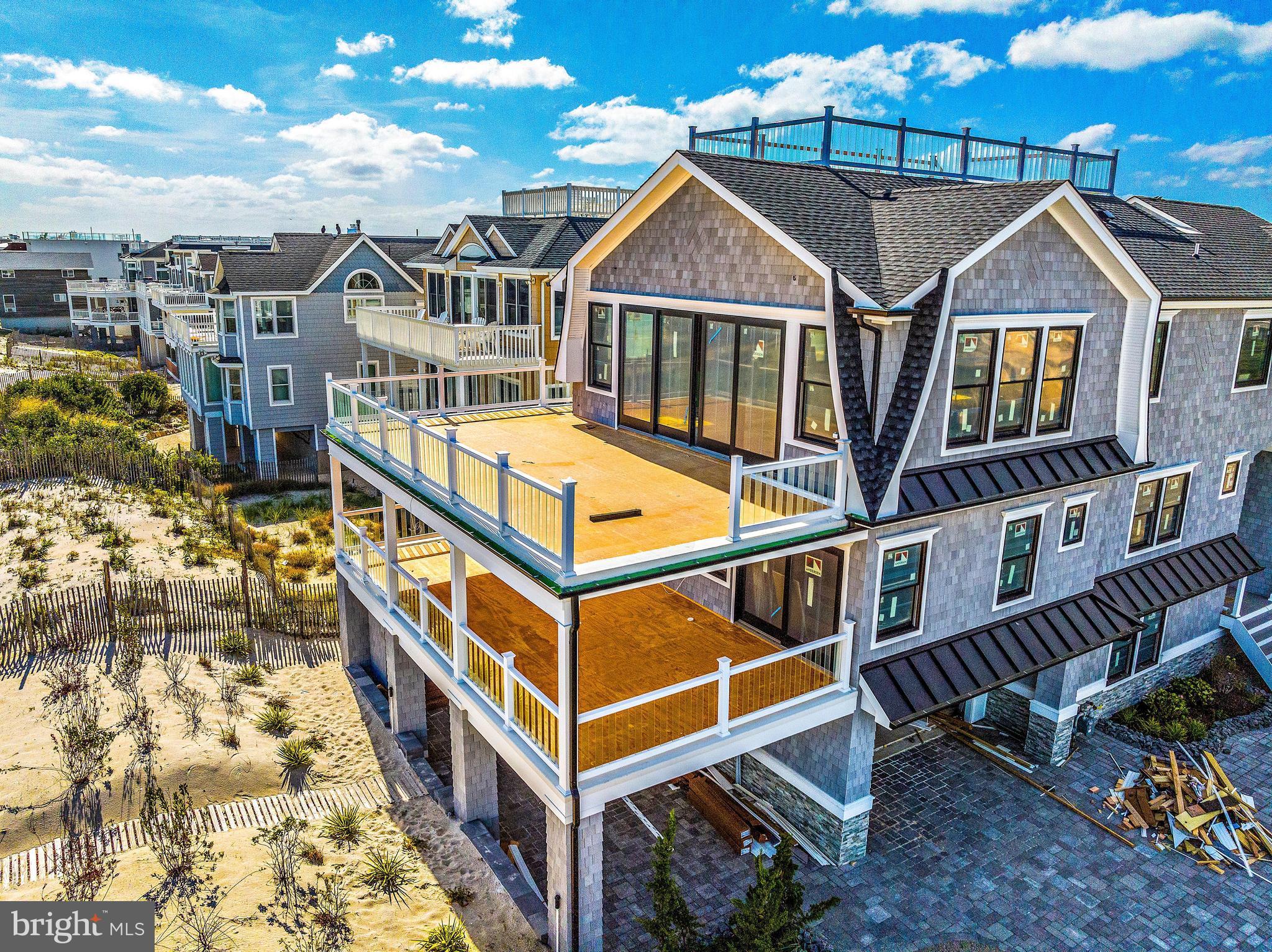 110 E JEANETTE AVENUE